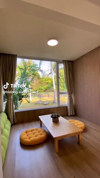 Affordable Beach Getaway: Super Saver Vitamin Sea Package