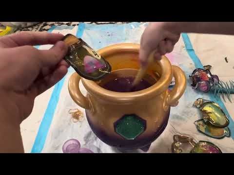 Easy how to use Magical Mixies cauldron ￼