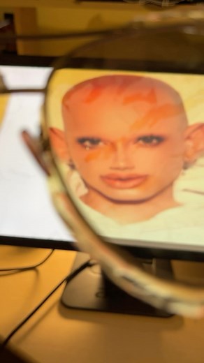 TechJoyce on Instagram: "secret monitor  - - - - #gaming #gamingpc #gamingsetup #tech"