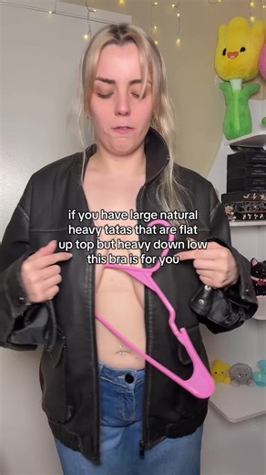 POV: You finally found a bra that is comfortable and flattering 😍 No wires, no lines, just lift, support, and buttery soft fabric 💕 Perfect for everyday wear, lounging, work, and all day comfort. If you want a smoothing wireless bra that actually supports and feels invisible under clothes, this is the one. #wirelessbra #comfybra #everydaybra #supportivebra #tiktokshopfashion