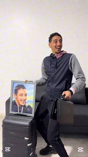 Yamal Gallenge: The Legendary Laughing Guy