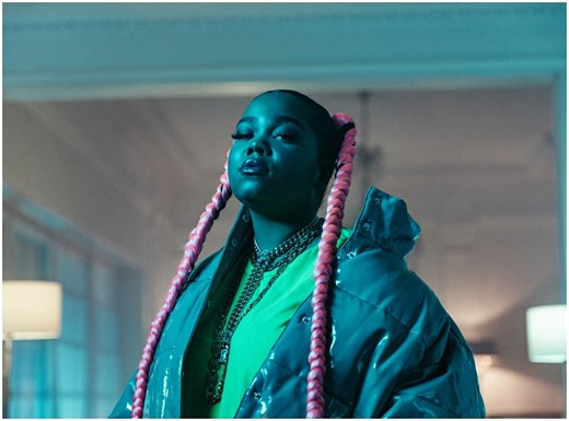 Zoe Wees hopes her music can help anyone with anxiety or insecurities