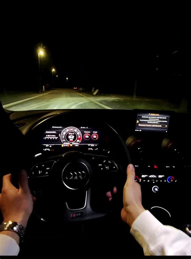 Disponible en location 🔱#pov #pourtoi #fyp #rs3