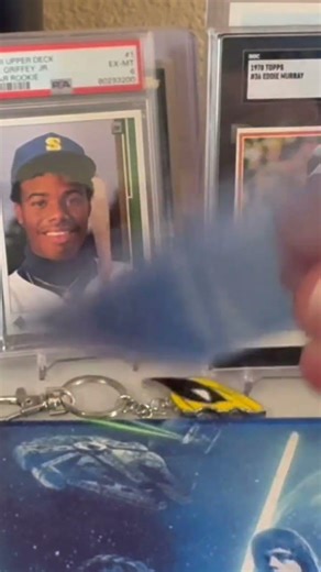 Josh Naylor is a Mariner!