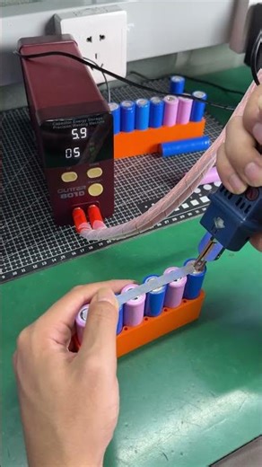 GLITTER spot welding machine efficiently welds and ensures quality