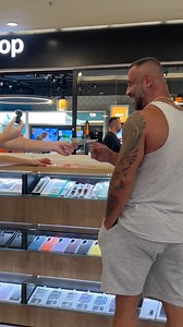 566K views · 9.5K reactions | S-au sarutat la final | Farcas Andrei | Facebook