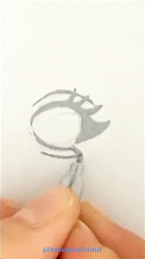 Drawing round eyes | 🎨