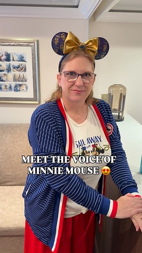 5.2K views | TAMPA ✨ meet the voice of MINNIE MOUSE! @krobrock @minniemouse #disneydestiny #saildisneydestiny #disneycruise #tampa #florida #disney #voiceactor #voiceacting #minniemouse | US 103.5 | Facebook