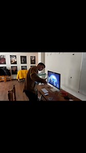 “没点艺术细菌，真的很难刷到”#创意摄影 #每一帧都是热爱 #摄影 #拍摄技巧 关注我们 FACEBOOK： https://www.facebook.com/profile.php?id=61574021940320 想让更多人看到你的品牌？还在苦恼流量太少？别担心，T-Media专业团队帮你搞定！ ➡️提升销售业绩 ➡️强化品牌影响力 ➡️拓展潜在客户群 ➡️增强顾客互动 ➡️引流精准客源 🔥品牌曝光配套，流量直接拉满，让你的品牌火出圈！🔥 ✅600万 的粉丝主页 ✅ 超过1000万的高流量 ✅ 1000多个优质主页狂推 ✅ 覆盖全马各州 你只管做品牌，我们帮你推爆！ ⚡️ 现在就行动！让市场记住你的品牌！欢迎WhatsApp了解详情❗️📩 📞 免费咨询：011-5587 6898 / 011-5507 7668 #TetapMediaMarketing #OnlineMediaMarketing #曝光率 #广告配套 #tmmJUN2025 | 拍照小技巧