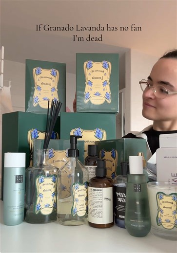 Granado I beg you to make a body wash and laundry detergent please #granado #lavanda #perfume #perfumetiktok #lavender @Granado Brasil