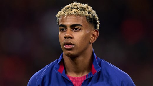 Lamine Yamal Will No Longer Sign Autographs for Barcelona Fans