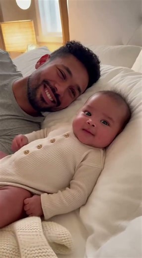 Pure happiness in one video! 🥰#shorts#BabySmiles #DadLife