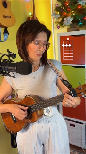 🎄 Little Drummer Boy – Play Along Cover (with Chords) 🥁🎶 Chords are on screen so you can grab your uke and play along at your own pace 🎸 #ukulele #christmassongs #playalong #ukulelecover #littledrummerboy | Gabrielle Johnson Music
