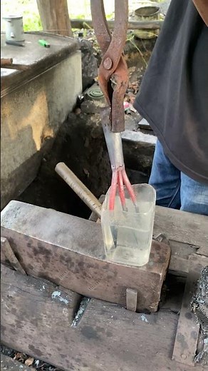 witness the process of gilding fish spears #blacksmithing #fypshort #blacksmith #satisfying