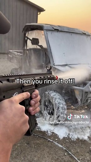 Hands down the easiest way to wash a UTV!👍🏻 The foam cannon makes it easy to apply and Total Wash makes the mud melt away! So sick 🤙🏻🔥 #utv #canam #utilityvehicle #dirtbike #atv #sxs #sidebyside