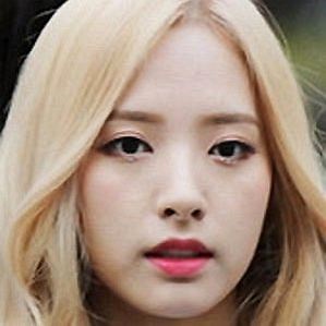 Bona Boyfriend 2026: Dating History & Exes - CelebsCouples