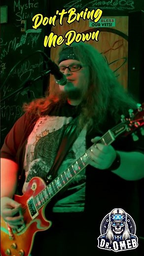 This Song Makes Me Smile! Live "Don't Bring Me Down" (ELO Cover)