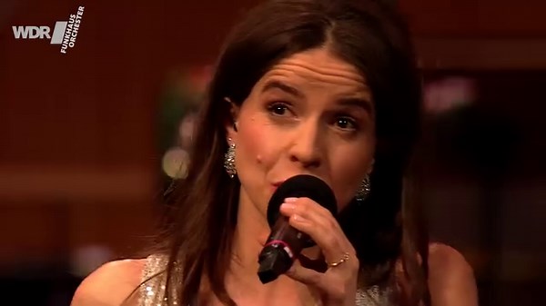 818K views · 16K reactions |  I've played all my cards And that's what you've done too Nothing more to say No more ace to play  Der wohl herzzerreißendste Song von ABBA - The Winner Takes It All! Wunderschön gesungen von Jana Marie Gropp! | WDR Funkhausorchester | Facebook