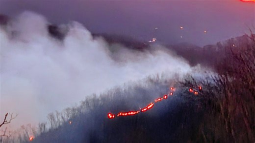 160-acre wildfire burning in Avery County, state officials say