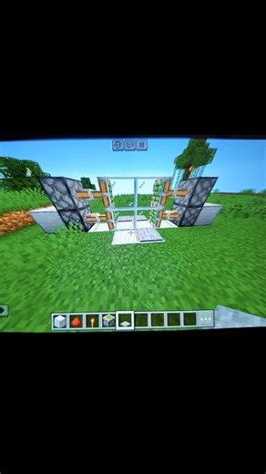 Minecraft Automatic Door #minecraft | CreativeBuilds