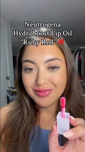 Neutrogena Hydroboost Lip Oil “Ruby Red” ❤️