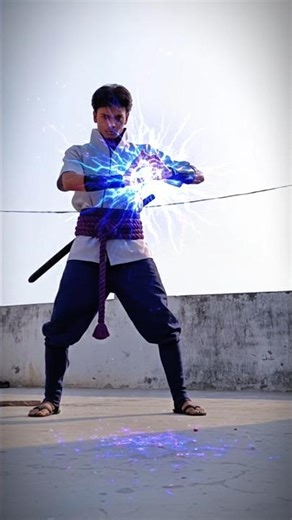 Sasuke Uchiha cosplay