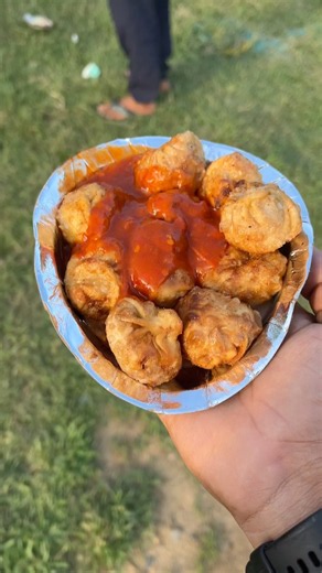 Momo food challenge in 1 minute 1 momo challenge #momo #foodie #foodchallenge #momochallenge #food