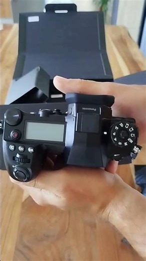 Panasonic Lumix Mirrorless Camera DC-G9