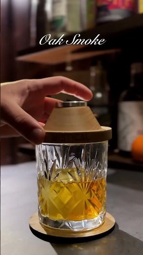 Smoked Old Fashioned at 0.0% ABV | Alcohol-Free Whiskey & Rum Cocktail