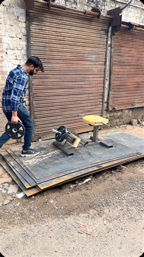 Amit Sethi | Tibia Dorsi machine Syndicate tibia Dorsi machine works your tibialis muscle which is located on your shin.strengthening your tibialis... | Instagram