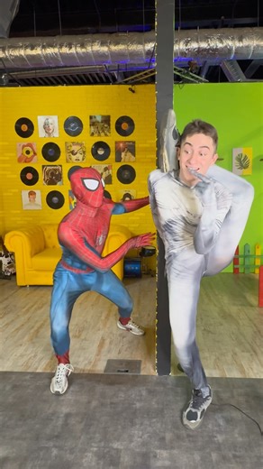 Scary prank 🤣 @moscow_spider