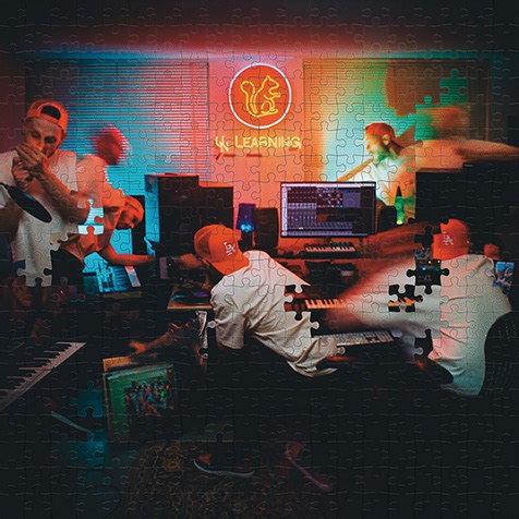 エヴィデンス（Evidence）『Unlearning Vol. 2』ヘッズなら首を振り必至　ジ・アルケミストらの中毒性高めなトラックに淡々と言葉を紡いでいく | Mikiki by TOWER RECORDS