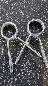 🧐 Ever had that moment mid-lift where you worry your weights might slip? We’ve been there too. DMoose Barbell Clamps —super easy to snap on and they stay put, even during my toughest sets. Lift with zero distractions and full confidence!! 💪 Visit: https://www.dmoose.com/ #LiftWithConfidence #StrengthTraining #BarbellClamps #WorkoutGear #SafeLifting #GymHacks #DMooseFitness | DMoose