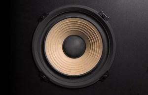 How to Stop Static in a Speaker | Techwalla