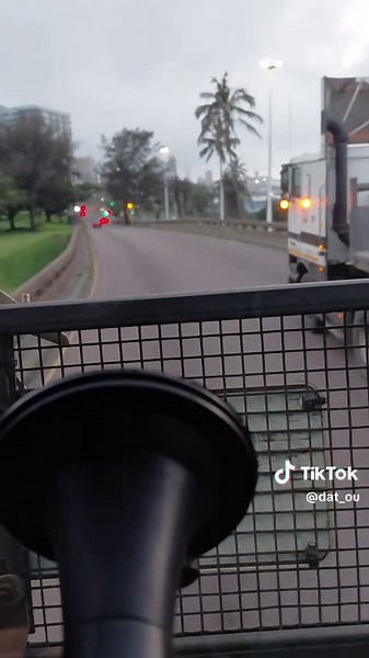 Freightliner Argosy 530: Understanding Jake Brake Mechanics