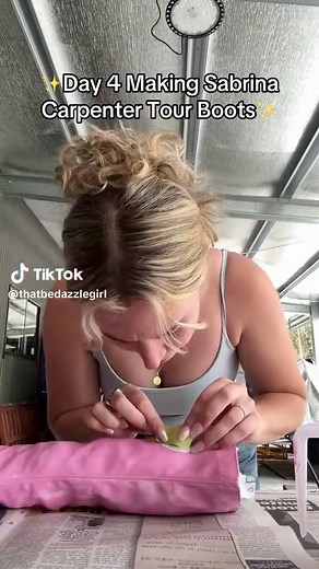 Create Stunning Bedazzled Projects with Glitter