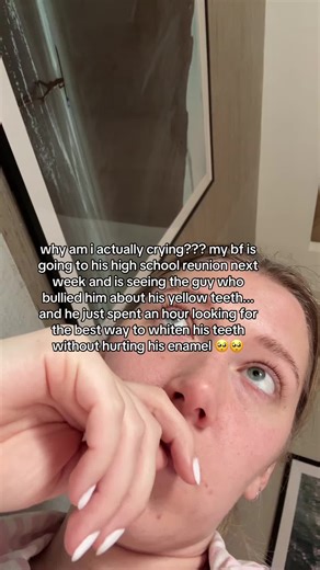 Emotional Struggles of a Boyfriend Preparing for Reunion