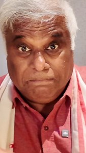 Onam Sadhya! 😍❤️ Crunchy pappadam aur rang-birangi chutneys – kya shuruaat thi! Bhetki fish, spicy aur ekdum tasty🤤 Paniyaram ne toh Rupali aur Prabal ka dil jeet liya…aur Red rice with Sambar – ekdum soul satisfying! Aur jab Appam ke saath Chicken stew aaya…bas, wahhsome moment! Ekdum Zone Mein 😉 Doston, kya kamaal ka spread…Sadhya jo aam taur pe sirf veg hoti hai, yahan usme non-veg options bhi mile!😋 South Indian cuisine ka asli jashn hai yeh…aur maine yeh sab anubhav kiya Dakshin mein.😍