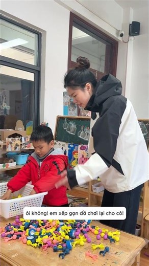 The teacher was helpless in the face of the mischievous students.