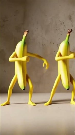 These Bananas Suddenly Started Dancing 😂🍌