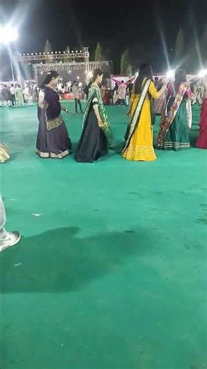 વનમાં ચાદલીયો ઉઞો #garbadance #dance #youtubeshorts #youtubeshorts #garbanavratri #gujarati #garba