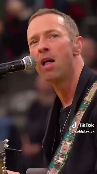Chris Martin's Powerful Performance at Invictus Games 2025