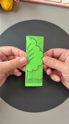 Spring Tree Craft for Kids - DIY with Colored Paper