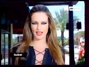 Karen Mulder "Sors de moi" Music Video 2004