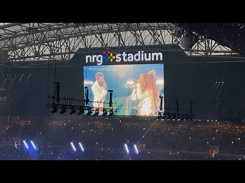 BEYONCÉ CHRISTMAS HALFTIME PERFORMANCE (w/ POST MALONE) - HOUSTON TEXANS vs. RAVENS GAME 2024