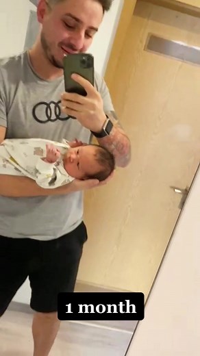 Baby Growth Record: 1 Month to 12 Months