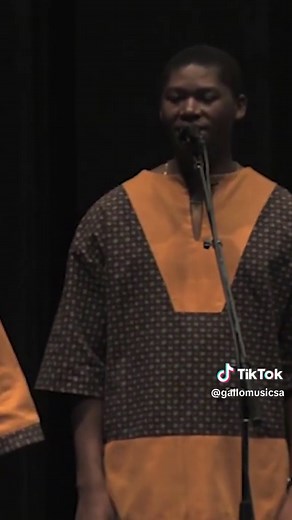 Shosholoza Ladysmith Black Mambazo (1999) Music Video