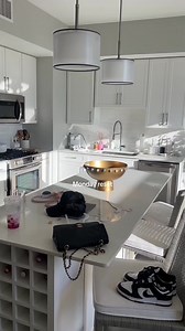 🤍🧼🫶🏼 #cleanwithme #sundayreset #clean #apartmentcleaning #mondayreset #fyp | The Honest Feed