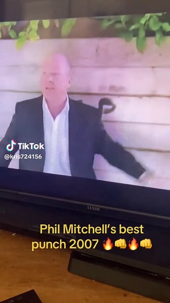 #you don’t mess with the king villain of Albert Square