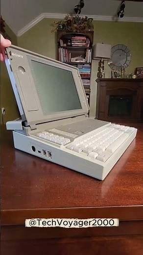 Vintage Computer 💾 | Sony SMC-210DL6 M35 Retro Technology